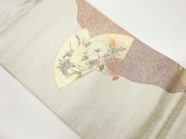 金彩金駒刺繍扇に牡丹・菖蒲模様名古屋帯